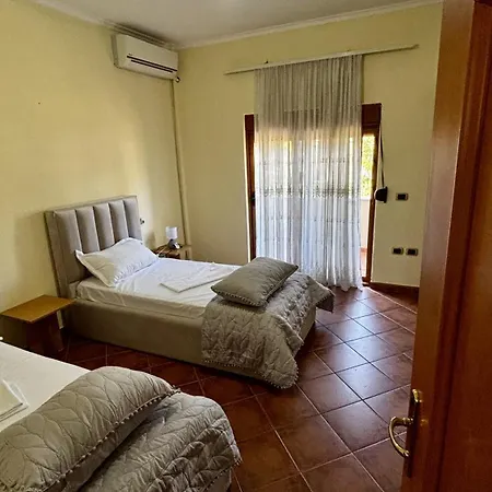 Spacious 3-bedroom With Garden & Balcony In Apartment Tirana